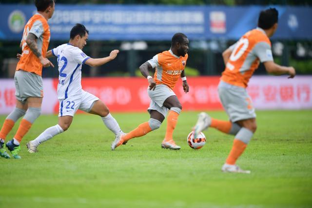 西甲直播-【中超】阿奇姆彭单刀制胜 深圳1比0送沧州赛季首败